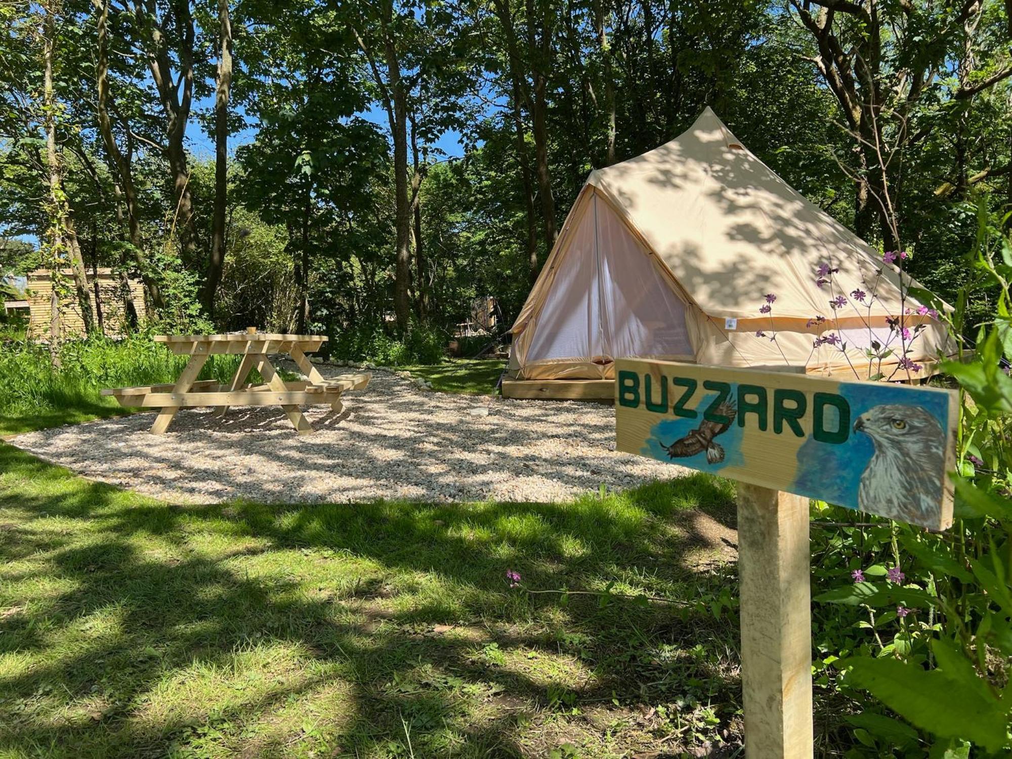 Готель Glamping At Camp Corve Chale Екстер'єр фото
